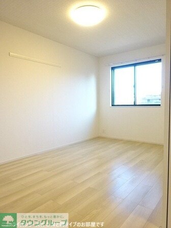 シャトー・グリーンIIIの物件内観写真